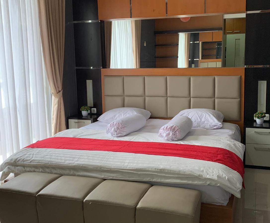 Platinum Setramurni Guest House Bandung 3BR Bagian luar foto