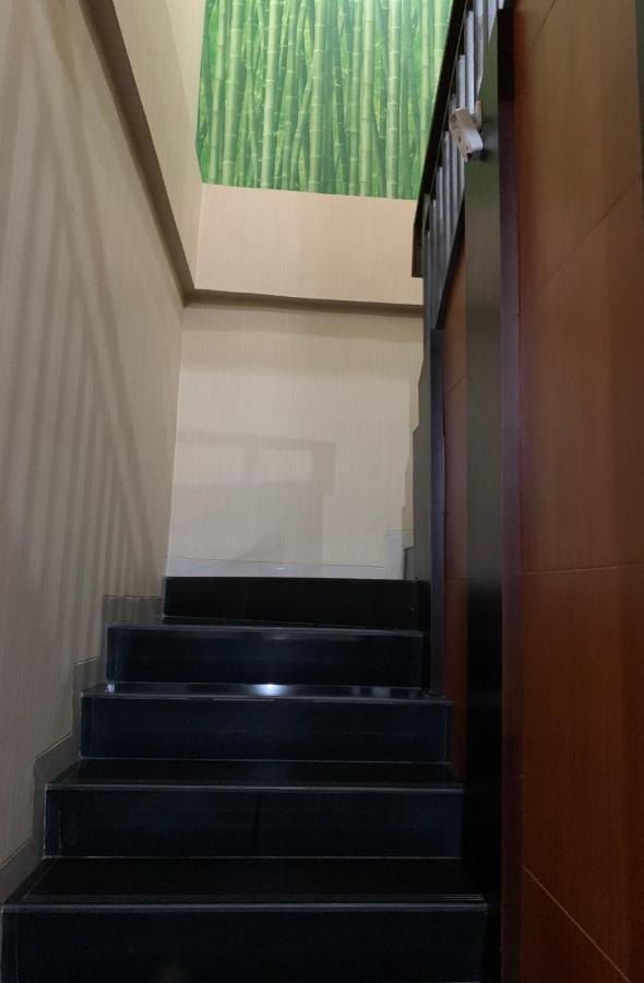 Platinum Setramurni Guest House Bandung 3BR Bagian luar foto