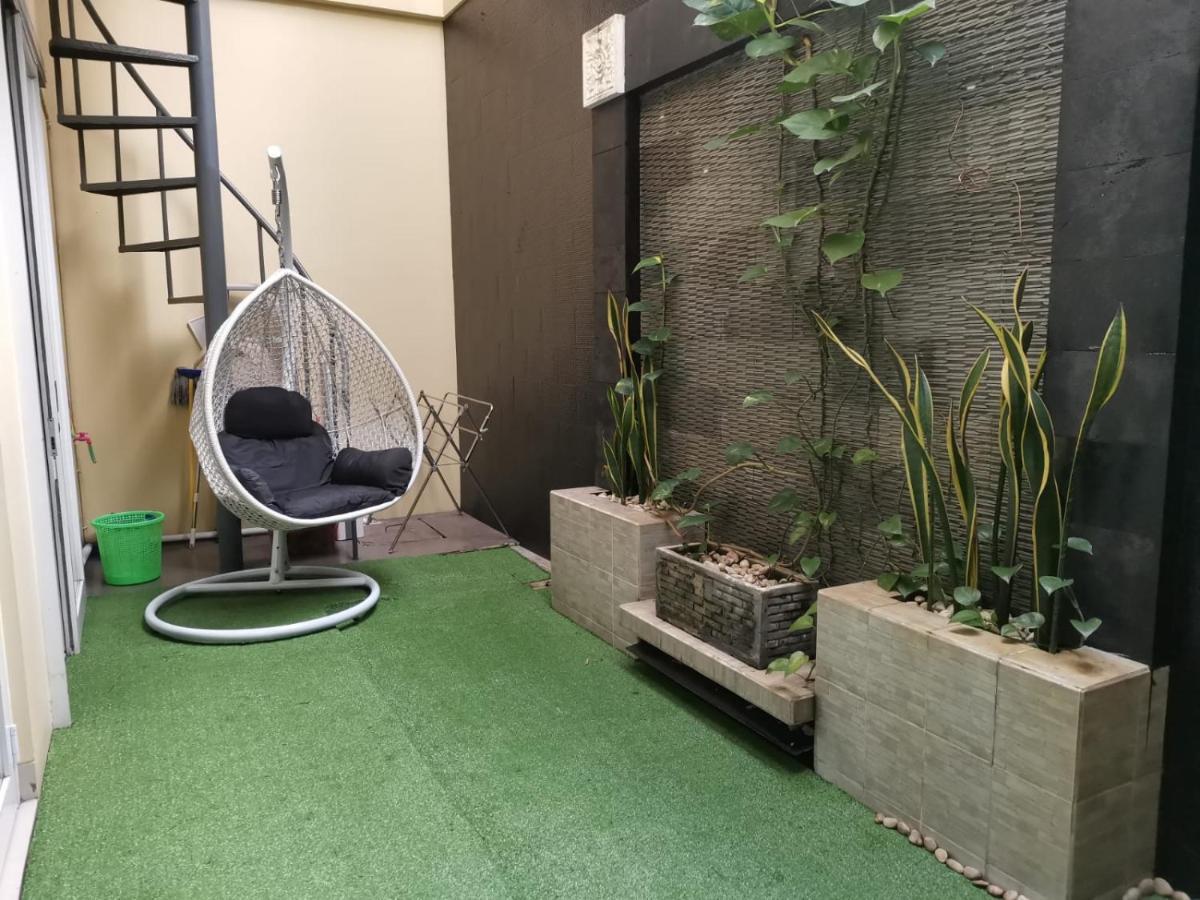Platinum Setramurni Guest House Bandung 3BR Bagian luar foto
